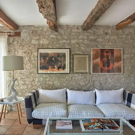 Idyllic Private With Superb Views *